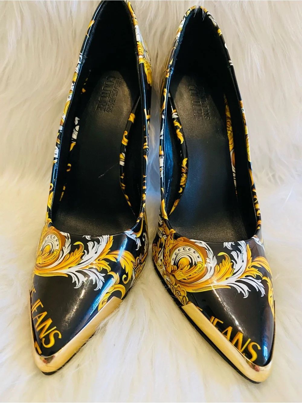 🛍️ VERSACE JEANS COUTURE AUTHENTIC BAROQUE PRINT TOE CAP STILETTO PUMPS NWOT - Picture 13 of 17